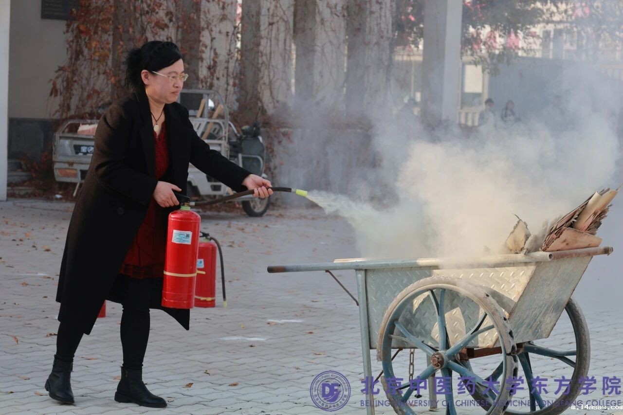 4b7f49386bd659f958a181fd5de569e4